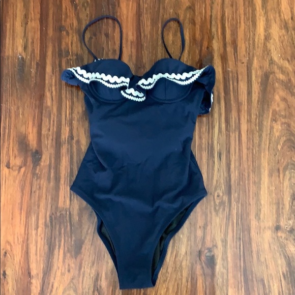 JCrew Ruffle Picque underwire one piece - size 0 - Picture 2 of 4